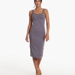 NWT Vuori Halo Essential Dress